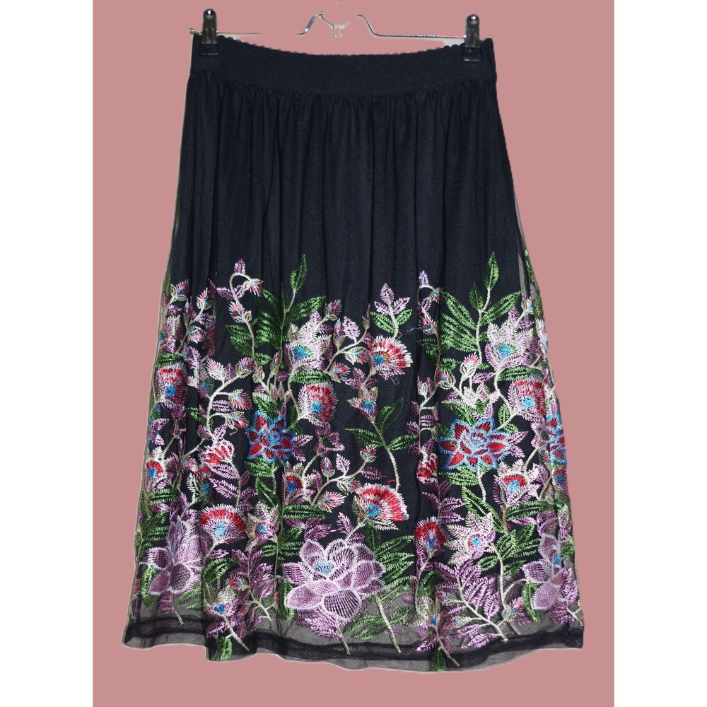 Magic Woman Medium Black Mesh Floral Embroidered Midi Skirt Elastic Waist Tulle